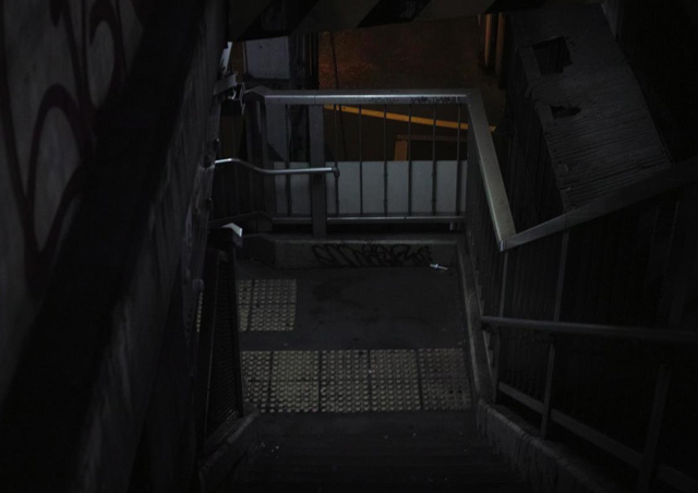 夜勤の階段使用禁止令